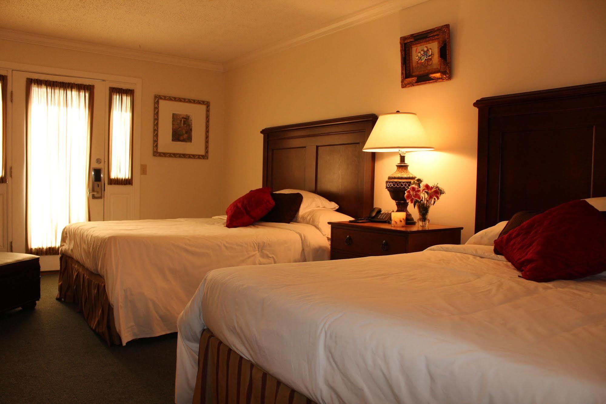 مونتوك Kenny'S Tipperary Inn المظهر الخارجي الصورة